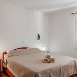 Kapovic Apartamento *