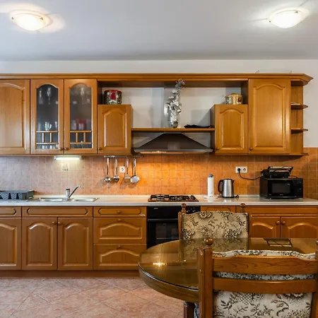Apartamento Kapovic