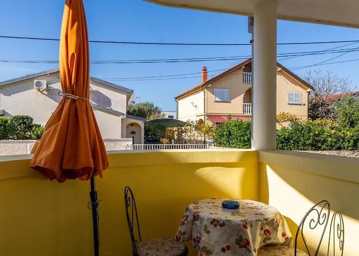 Kapovic Apartament Vir