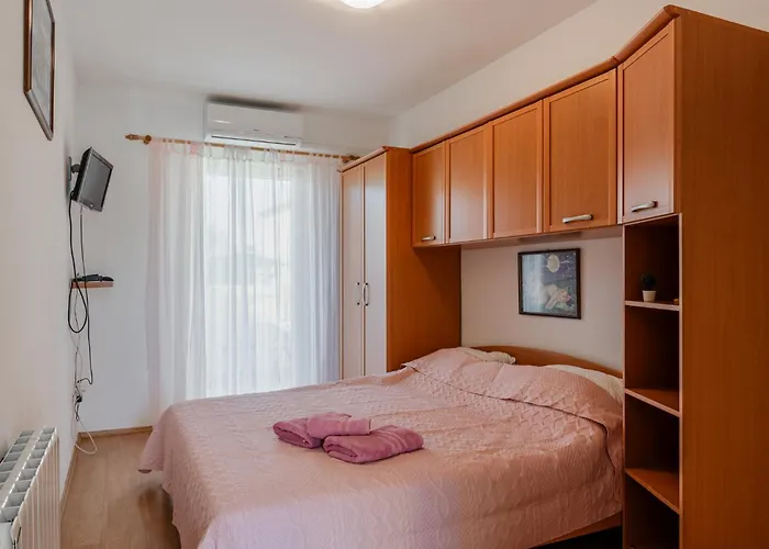 Apartament Kapovic Vir